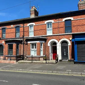 Charming Victorian Terrace, South Holiday home